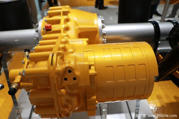 持续打冷4.5小时！ 纯“电冻”冷藏挂靠的是什么？功夫全在车桥