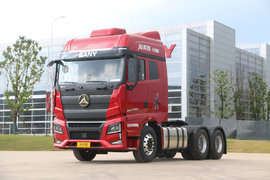 重卡性价比天花板!江山·新英雄速报 大马力带液缓还有1.1米宽卧铺