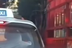 ����δ�ü��� ����˾��������һ·��׷