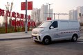 百米高空作业 空调安装工作要一辆好车