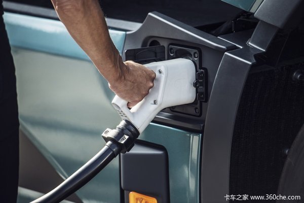 欧七提案真的松绑了？ 卡车排放限值依旧“极高 ”！成本势必增加
