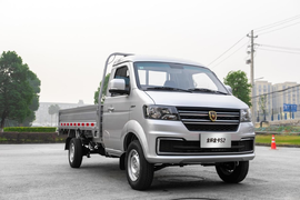 3万多毫无压力 创业运输就选金杯金卡S2