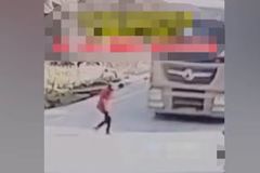 ��ɱ�������⣿71����̫���������ײ��