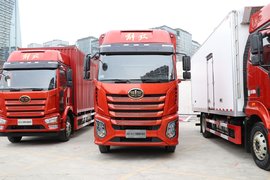 搭载六缸机的6米8载货车盘点 最大300马力 还是AMT加持