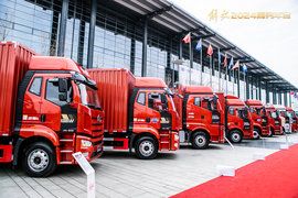 洞察:解放预计2024年中重卡销量115万辆!