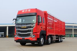 前四后八载货车盘点 最高490马力输出 还有AMT变速箱加持