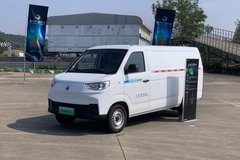 6.5���ռ� 60ǧ�߷�ֵ���� �ɵ�U6�ٱ�