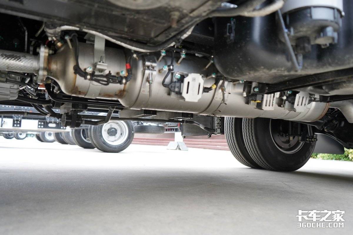 ��죿���̣�һ�ĸ���˭���ʺ���