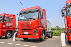 想买LNG牵引车不知选哪款？2023年热销车型盘点（上）最高560马力