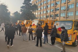 随州瑞威豪曼联合潍柴清洗吸污车推介会