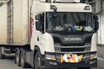 女生寒假陪爸爸一起跑货车:想多陪陪他