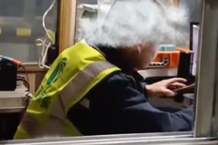 ��ˮ��ĳ���׼�ϸ��٣��������������