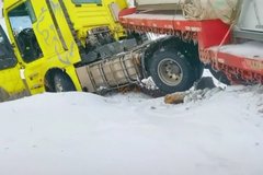 10Сʱ2���¹ʣ�������8�ֻ���㿪����