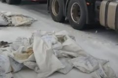 �������ˣ����Ѹ��շ�վ���ΰ�ȴ����Ǯ