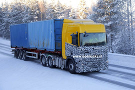 伪装测试接连曝光！斯堪尼亚新款要来了 这是要换代？