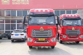 5米8货箱灵活能拉!豪沃NX中卡速报 六缸机还有高顶双卧驾驶室