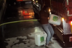 ����ŭ�⴩����¶��Ů˾���������ǹ���