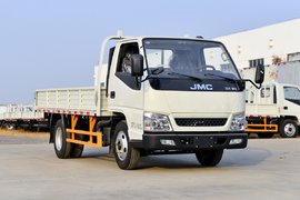 小轴距更灵活 报价9万 129马力的顺达小卡速报