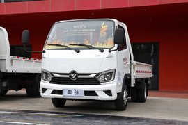 5万多超值小卡 奥铃V卡配后双轮还有减震椅!新卷王“登基”?