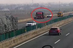 ���ո��ܶ��ˣ�����˾���ڸ���ͽ��Ѱ��