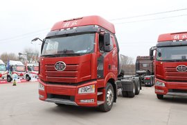 燃气重卡一代“神车”!解放J6P速报 480马力节能动力配1350L气瓶