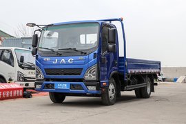 10万级大品牌合规蓝牌轻卡！领跑S6速报 云内140马力 1920mm宽驾驶室