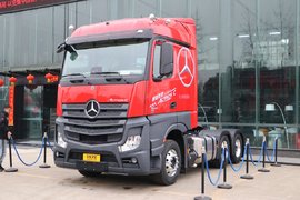 50万来辆大奔驰？580马力+采埃孚自动档 奔驰Actros C更有性价比