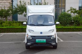 报价15.8万的纯电微卡 240km续航 60kW峰值功率 飞碟EQ2速报