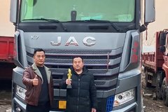 2024���һ���¶�Ӣ�۷�������������Ļ