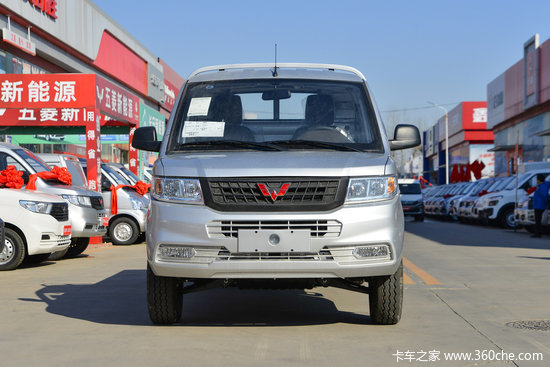 6.28万买五菱神车！125马力+双后轮 加长版五菱荣光新卡速报