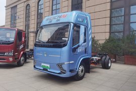 最大400公里纯电长续航!蓝擎·悦 EH Pro速报 轻卡也有高顶卧铺