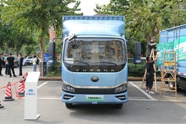 充电半小时能跑一天 单趟续航达275公里 匹配电驱桥的宇通T5速报