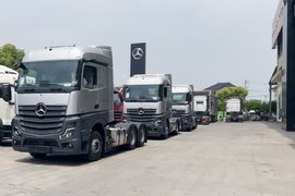 奔驰Actros魅力何在?浙江万瑞三富物流采购三台高配车型为您揭晓答案!