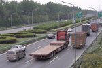 还有路走吗?焦作凌晨1点到4点禁行货车