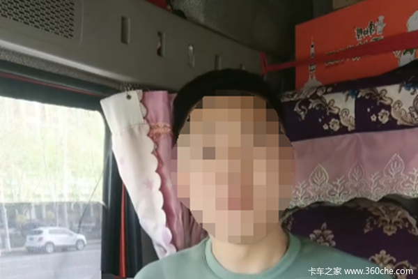 1趟少1万？卡友吐槽新疆运费近腰斩 每吨700降至400元！