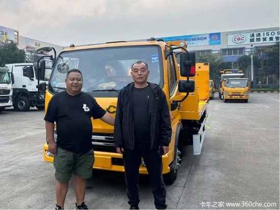 蓝牌清障车怎么选？江淮1卡骏铃V5清障车是他心中的“顶流”