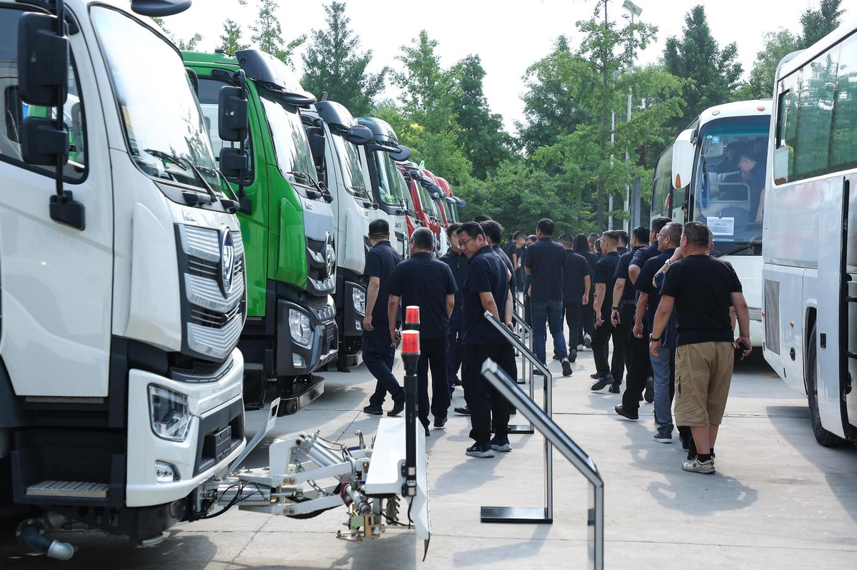 ŷ��ר�ó�ҵ��ս�����ֻ��ھ�Բ���ٿ�