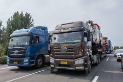 ǰ4��600����������ǣ��������3828��