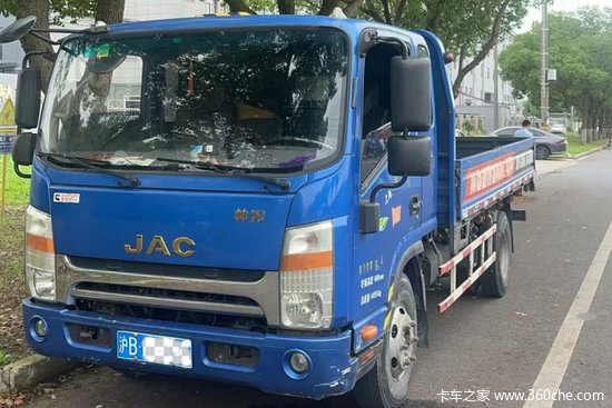 上海奉贤何师傅: 开江淮1卡帅铃 啃下家具运输这块最难啃的“硬骨头”