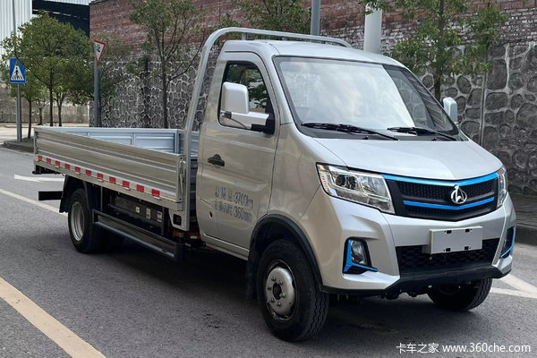 降价促销跨王X3EV电动载货车仅售9.98万