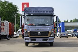 C2就能开 还是八档箱?4款自动档轻卡盘点 12万就能开上