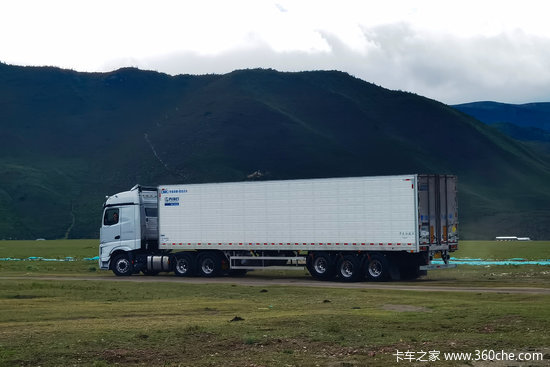 L2级辅助驾驶更轻松 2200公里30小时轻松到达 绿通运输跟车实测