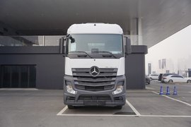 价格和国产重卡持平 奔驰ACTROS C速报 广州-成都百公里油耗29.3L