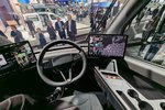 2024 IAA:特斯拉座舱曝光 看图就很爽