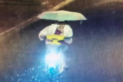 Ů�ӳ�ɡ�ﳵ����������ײ�������