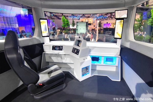 2024 IAA：扩展解决方案组合 博世展示动力总成多样化和电子/电气架构