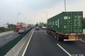 现状：宁波北仑临港出现“集卡围城”