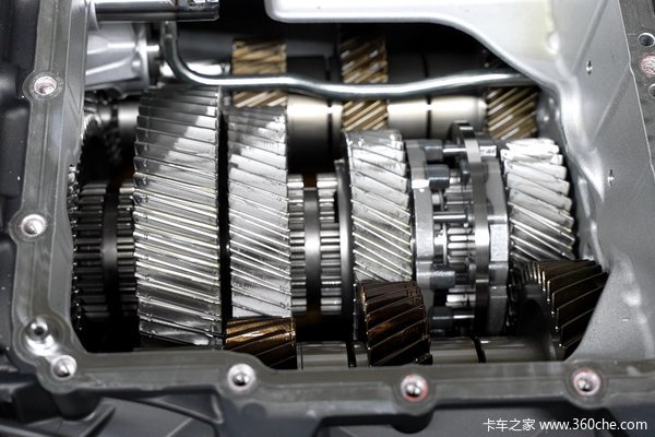 绿色、节能、高效、可靠 详解解放动力GD300-3.0智慧动力域！