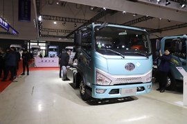 销量王再升级 全新燃气机+更个性外观内饰 这样的虎V你见过吗!