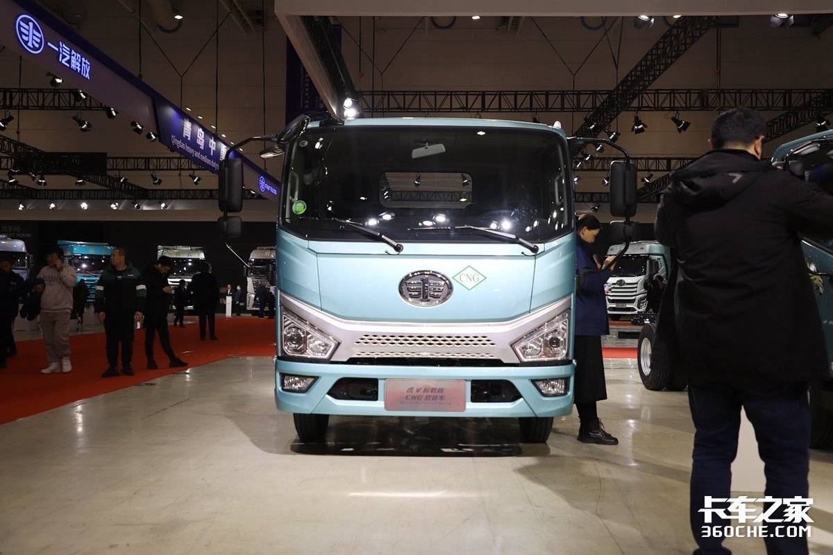 销量王再升级 全新燃气机+更个性外观内饰 这样的虎V你见过吗!